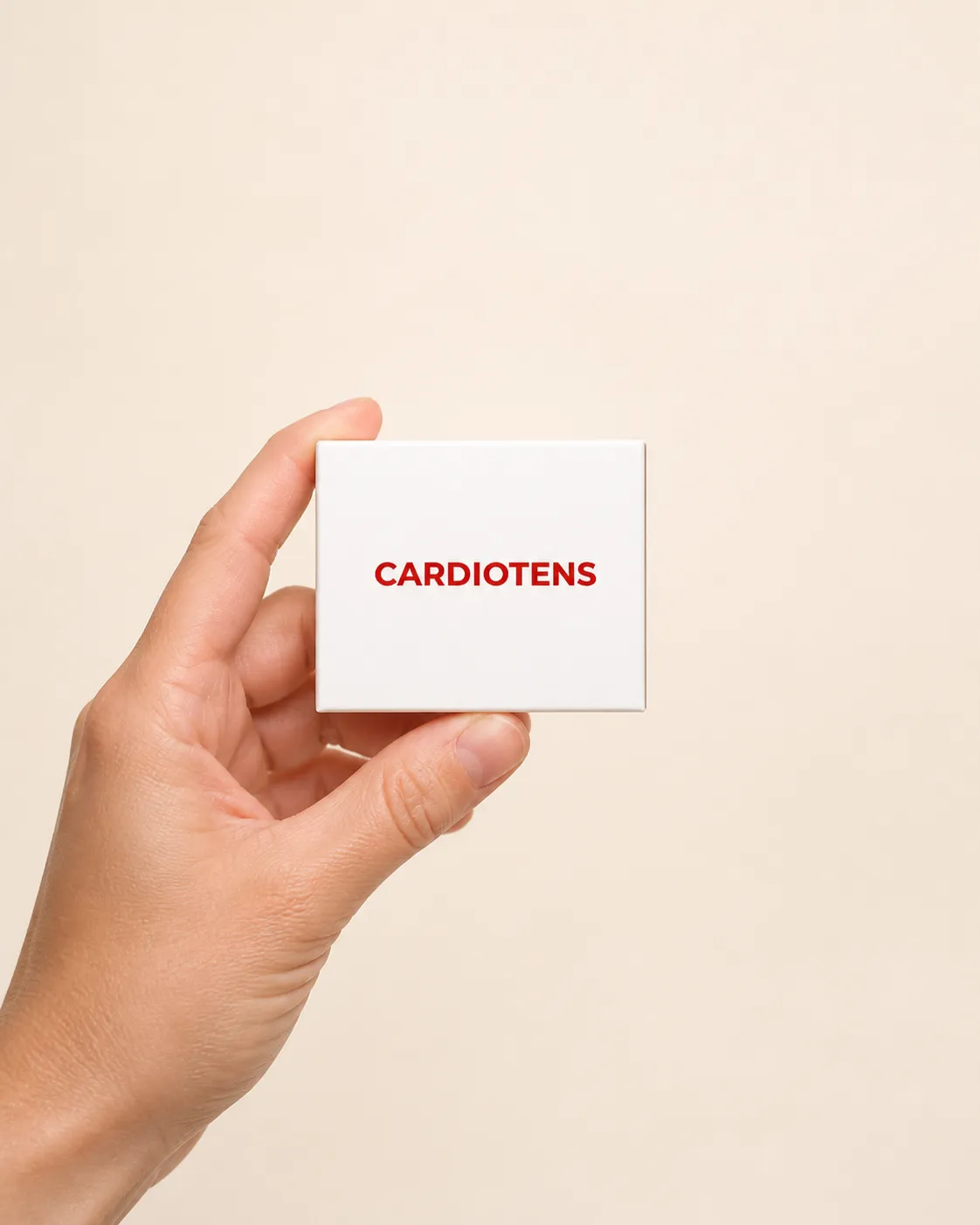 Cardiotens Plus High price — Verpackung in der Hand