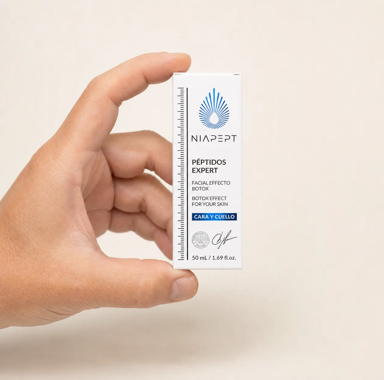 Niapept — Verpackung in der Hand