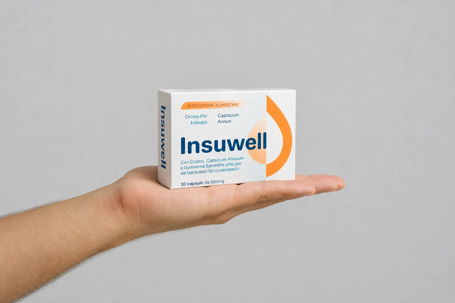 Insuwell — Verpackung in der Hand